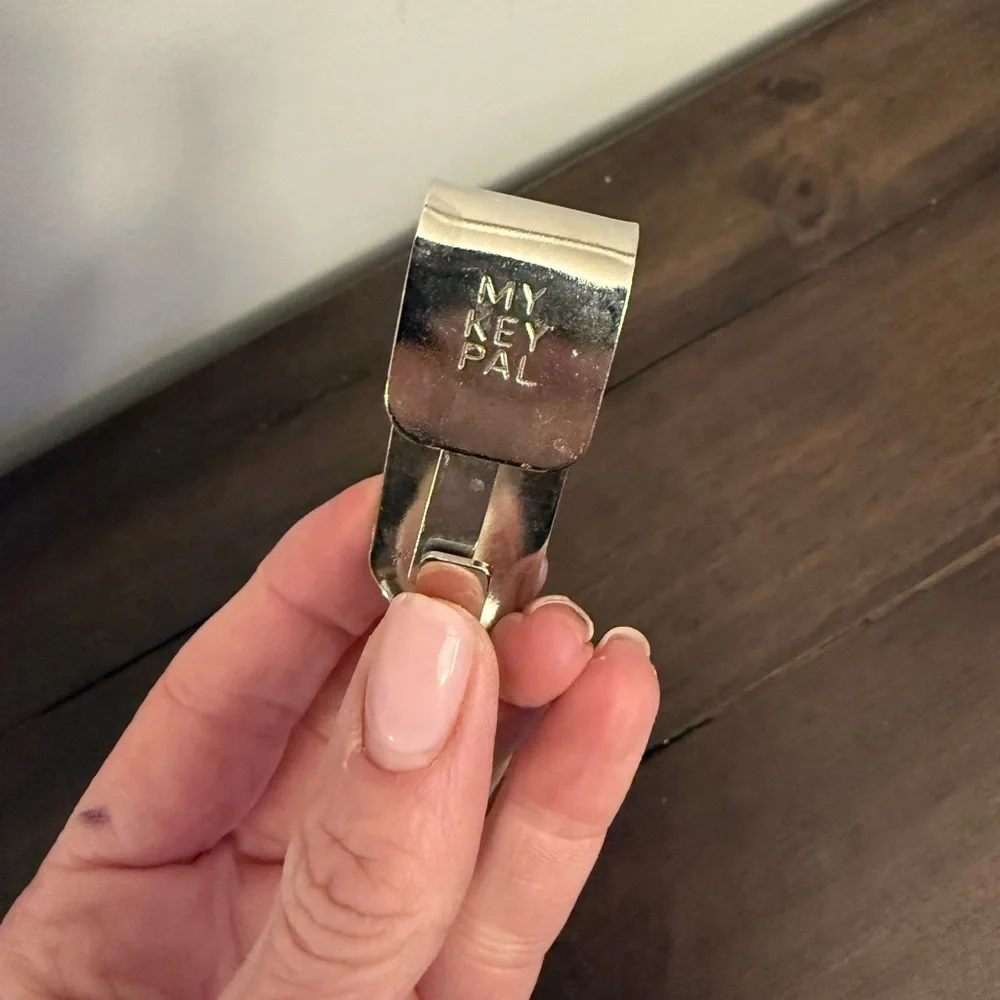 My Key Pal Vintage Metal Key Holder / Belt Clip